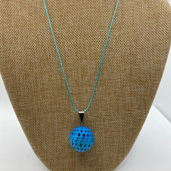 Blue Necklace - Picture 1 of 3